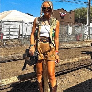 Meet your Posher, Karissa